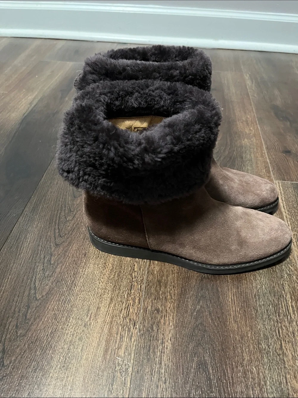 Salvatore Ferragamo Women’s snow  Brown Suede Faux-Fur Cuff Ankle Boots